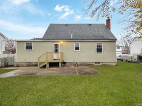 842 Brook Street, West Babylon NY 11704