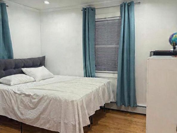 19456 114th Road, Saint Albans NY 11412