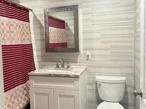 19456 114th Road, Saint Albans NY 11412