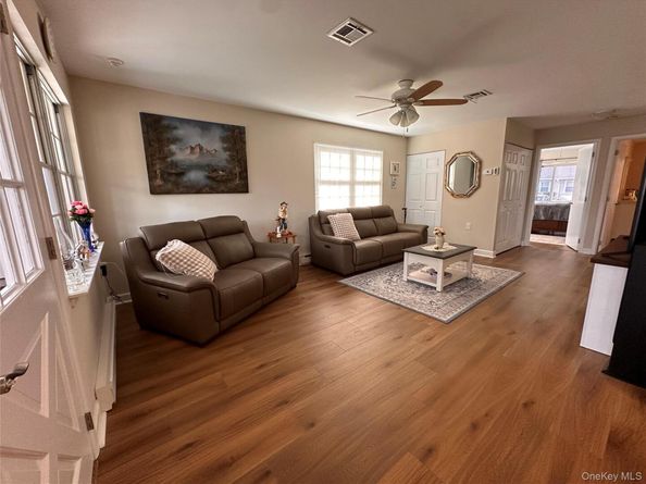 276 Berwick Court A, Ridge NY 11961