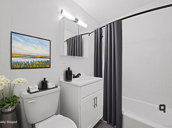 2550 Olinville Avenue 4F, Bronx NY 10467