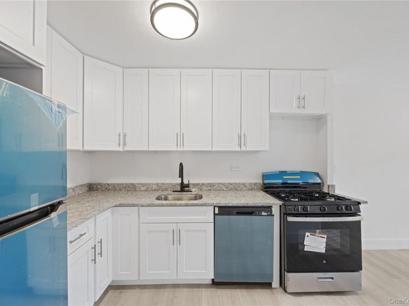 2550 Olinville Avenue 4F, Bronx NY 10467