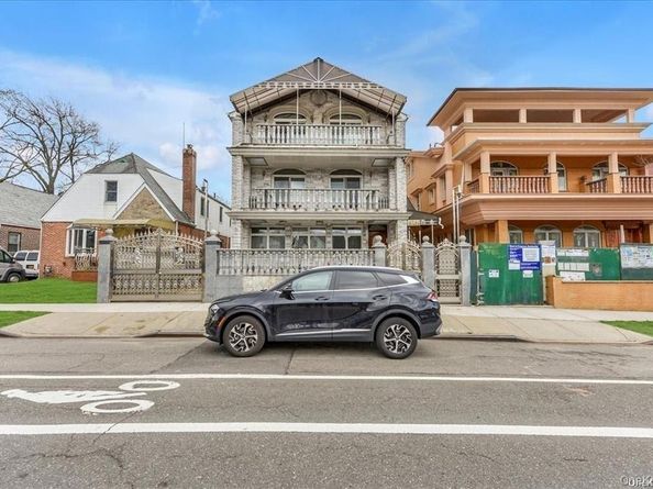 147-40 Jewel Avenue, Kew Garden Hills NY 11367