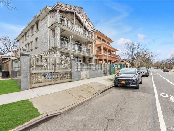 147-40 Jewel Avenue, Kew Garden Hills NY 11367