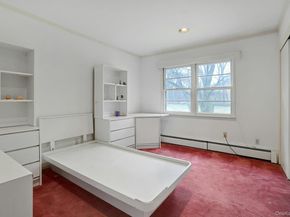 14 Aspen Way, Thornwood NY 10594