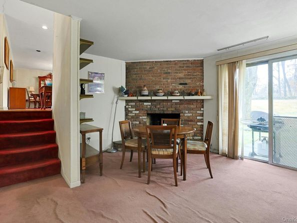 14 Aspen Way, Thornwood NY 10594