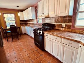 1074 Harrison Street, Uniondale NY 11553