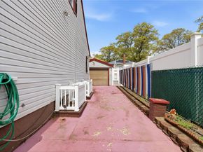 1074 Harrison Street, Uniondale NY 11553