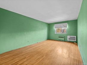 8935 155th Ave 3M, Howard Beach NY 11414