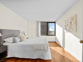 4 Martine Avenue 1011, White Plains NY 10606