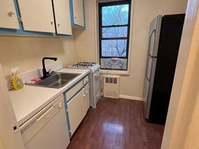224-24 Union Turnpike 4J, Oakland Gardens NY 11364