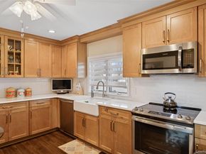 14 March Lane, Westbury NY 11590