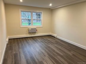 43 Springwood Drive, North Babylon NY 11703