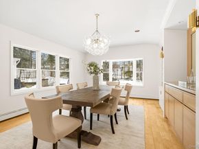 39 Lambert Lane, New Rochelle NY 10804