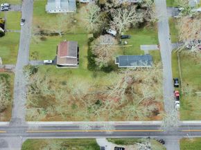 189 Beaver Drive, Mastic Beach NY 11951