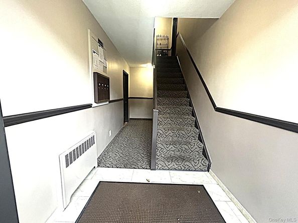 70 Lawrence Court B, White Plains NY 10603