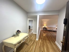 70 Lawrence Court B, White Plains NY 10603