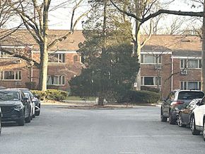 70 Lawrence Court B, White Plains NY 10603