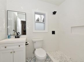 115 N Bergen Place, Freeport NY 11520