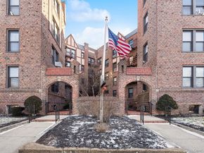 12 Hempstead Avenue 3N, Rockville Centre NY 11570