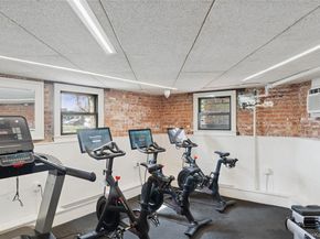 12 Hempstead Avenue 3N, Rockville Centre NY 11570