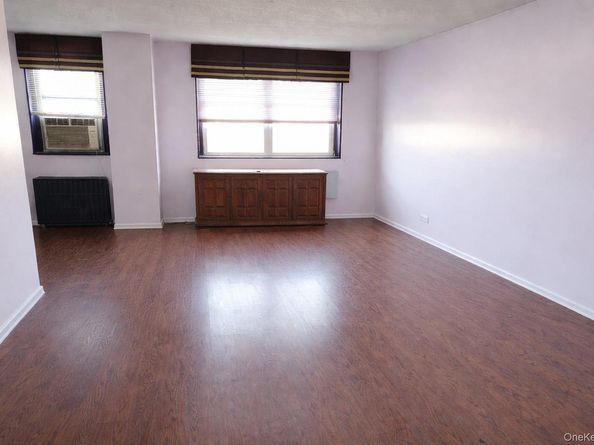 1966 Newbold Avenue 1502, Bronx NY 10472