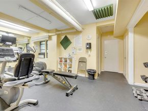 620 Pelham Road 4H, New Rochelle NY 10805