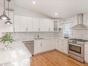 93 Searingtown Road, Albertson NY 11507