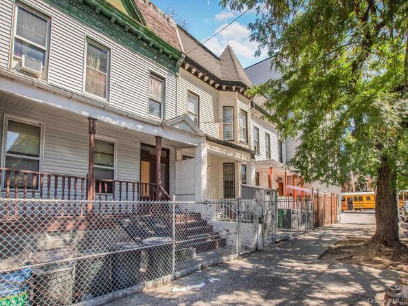 279 E 169th Street, Bronx NY 10456