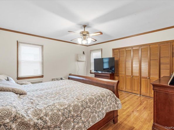 15411 Willets Point Boulevard, Whitestone NY 11357