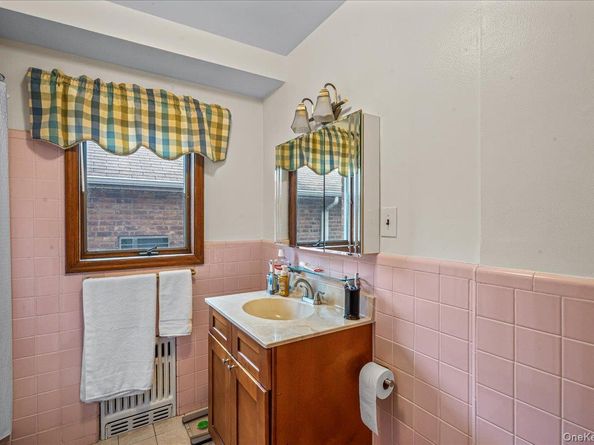 15411 Willets Point Boulevard, Whitestone NY 11357