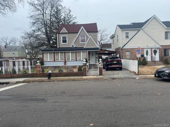 11472 223rd Street, Cambria Heights NY 11411