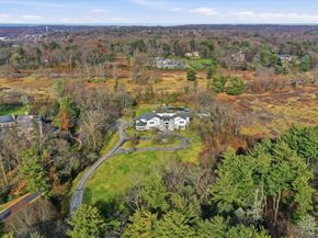 1 Private Lane, Old Brookville NY 11545