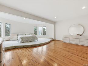 1 Private Lane, Old Brookville NY 11545