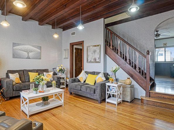 2521 Yates Avenue, Bronx NY 10469