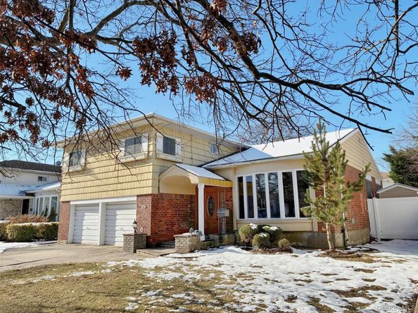 3186 Grand Avenue, Baldwin Harbor NY 11510