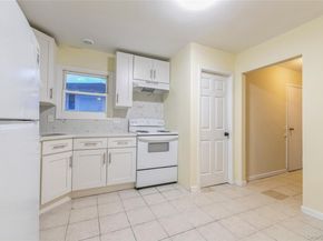 86 Stuyvesant Avenue, Mastic NY 11950