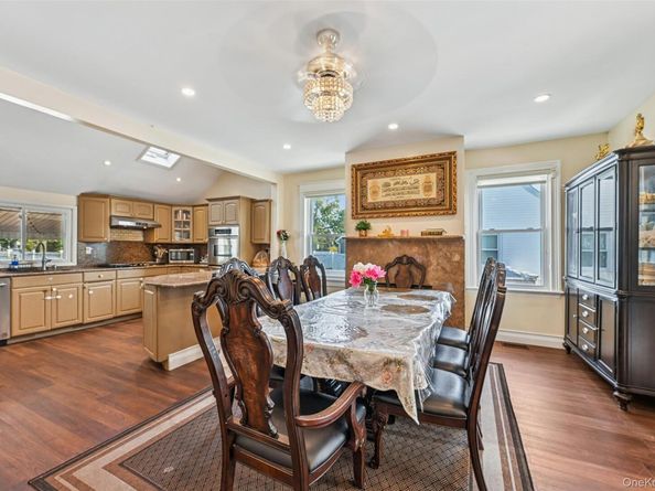 160 Bedford Avenue, Merrick NY 11566