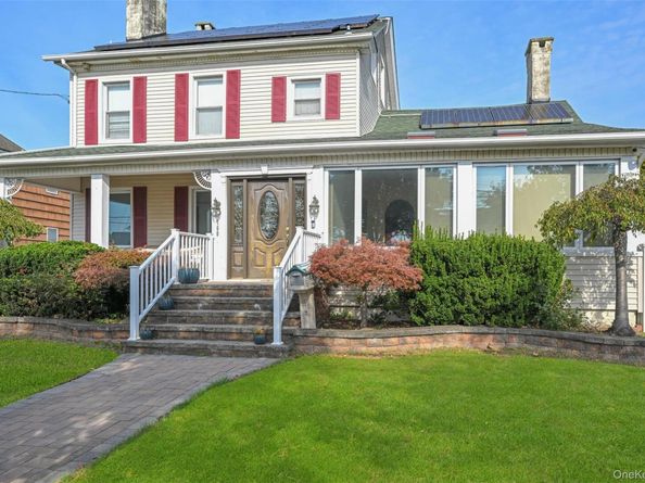 160 Bedford Avenue, Merrick NY 11566
