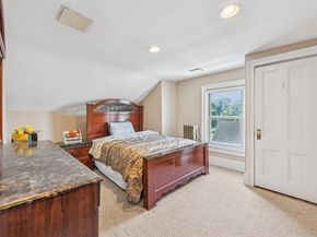 160 Bedford Avenue, Merrick NY 11566