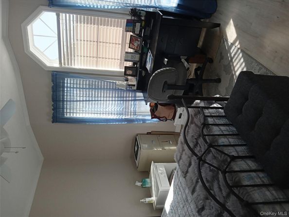 1661 Old Country 69, Riverhead NY 11901