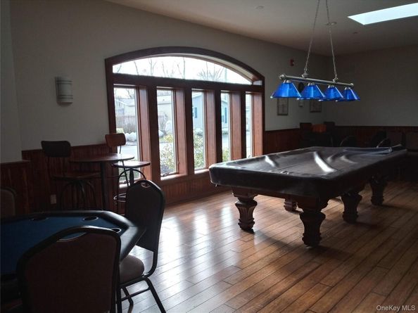 1661 Old Country 69, Riverhead NY 11901