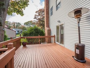 7 Carriage Lane, Setauket NY 11733