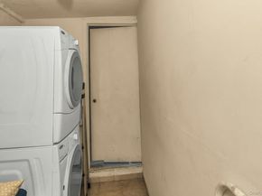 3 Driftwood, East Setauket NY 11733