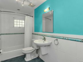 3 Driftwood, East Setauket NY 11733