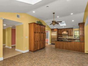 3 Driftwood, East Setauket NY 11733
