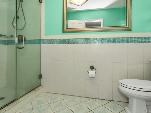 3 Driftwood, East Setauket NY 11733