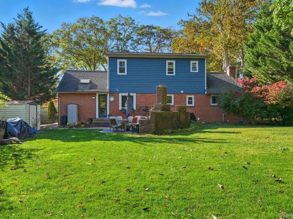19 Marion Street, Nesconset NY 11767