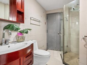 132-29 Blossom Avenue 2G, Flushing NY 11355