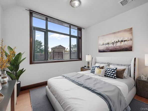 132-29 Blossom Avenue 2G, Flushing NY 11355
